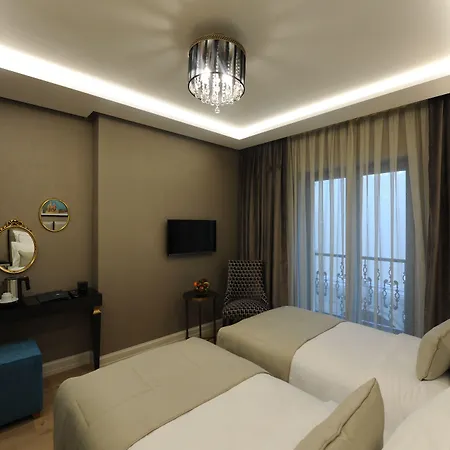 Szálloda Le Petit Palace - Special Category 3*