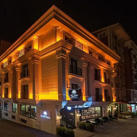 Hotel Le Petit Palace - Special Category 3*