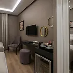 Le Petit Palace - Special Category Ξενοδοχείο 3*