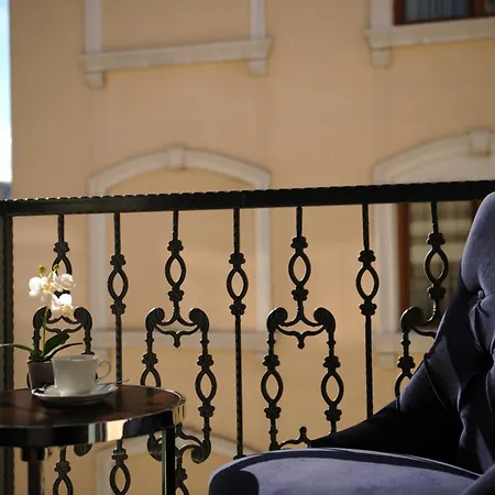 Hotell Le Petit Palace - Special Category