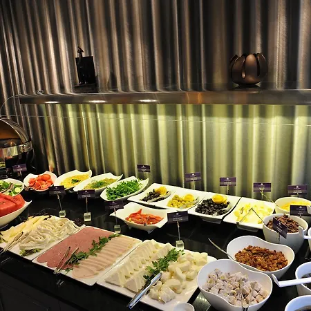 Le Petit Palace - Special Category 3* Istanbul