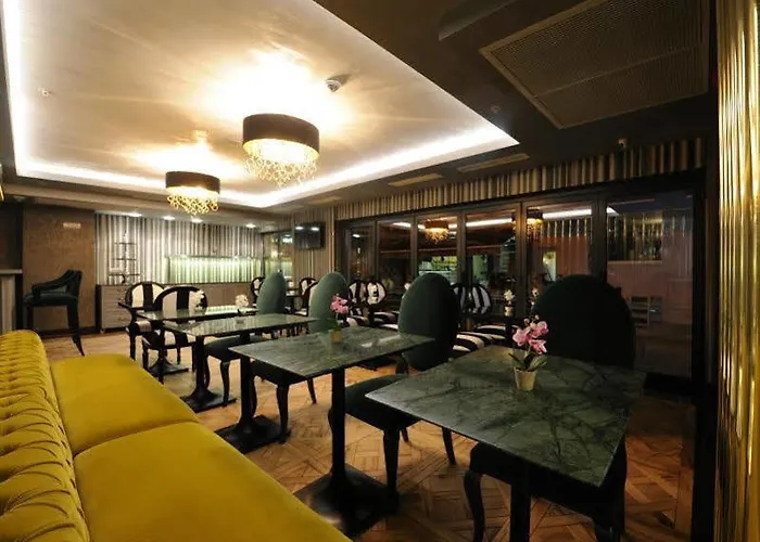 Le Petit Palace - Special Category 3*